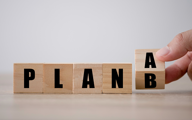 IEMT（眼球運動統合セラピー）とMoM（メタファー・オブ・ムーブメント）の使い分けについて